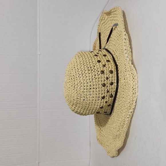 Chico's Crochet Open Weave Adjustable Wide Brim Boho Beach Hippie Summer Hat - Picture 2 of 12